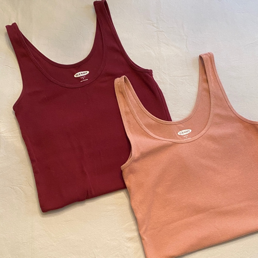Old Navy Women's Tank Top Bundle (2)